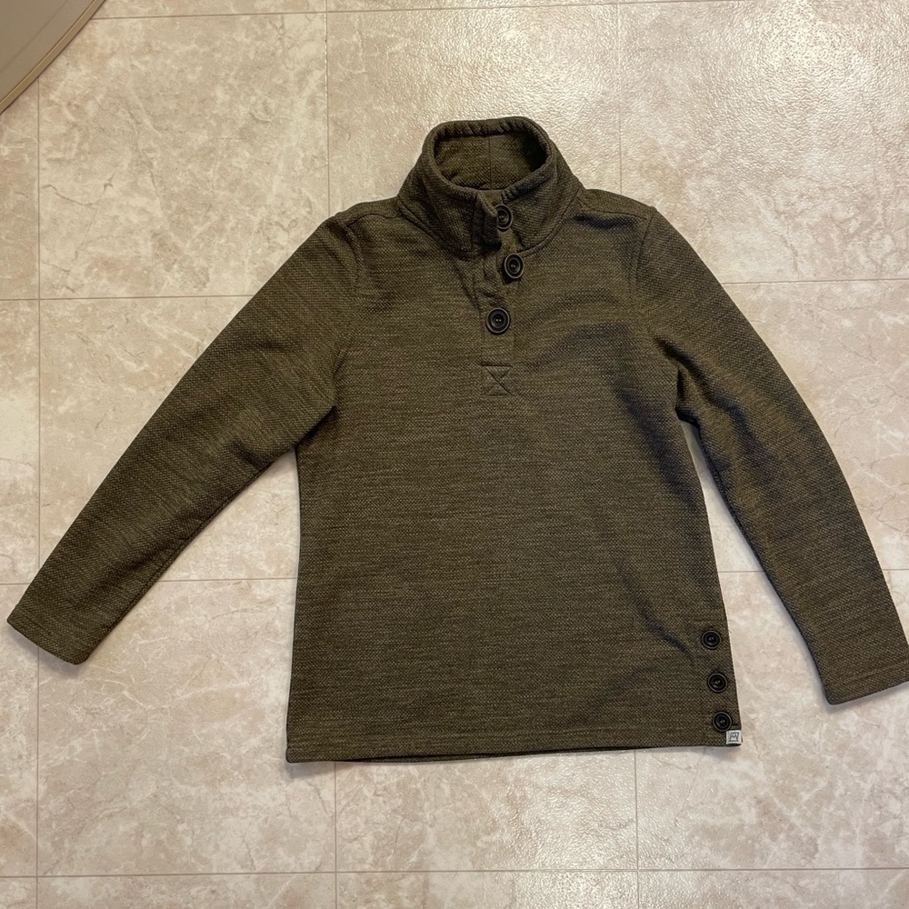 brown 3 button mock neck sweatshirt